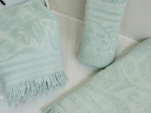 Πετσέτα ζακάρ με κρόσι 80x150  Άκουα